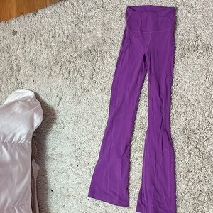 Lululemon Groove Nulu Super-High-Rise Pant Regular in Moonlit Magenta